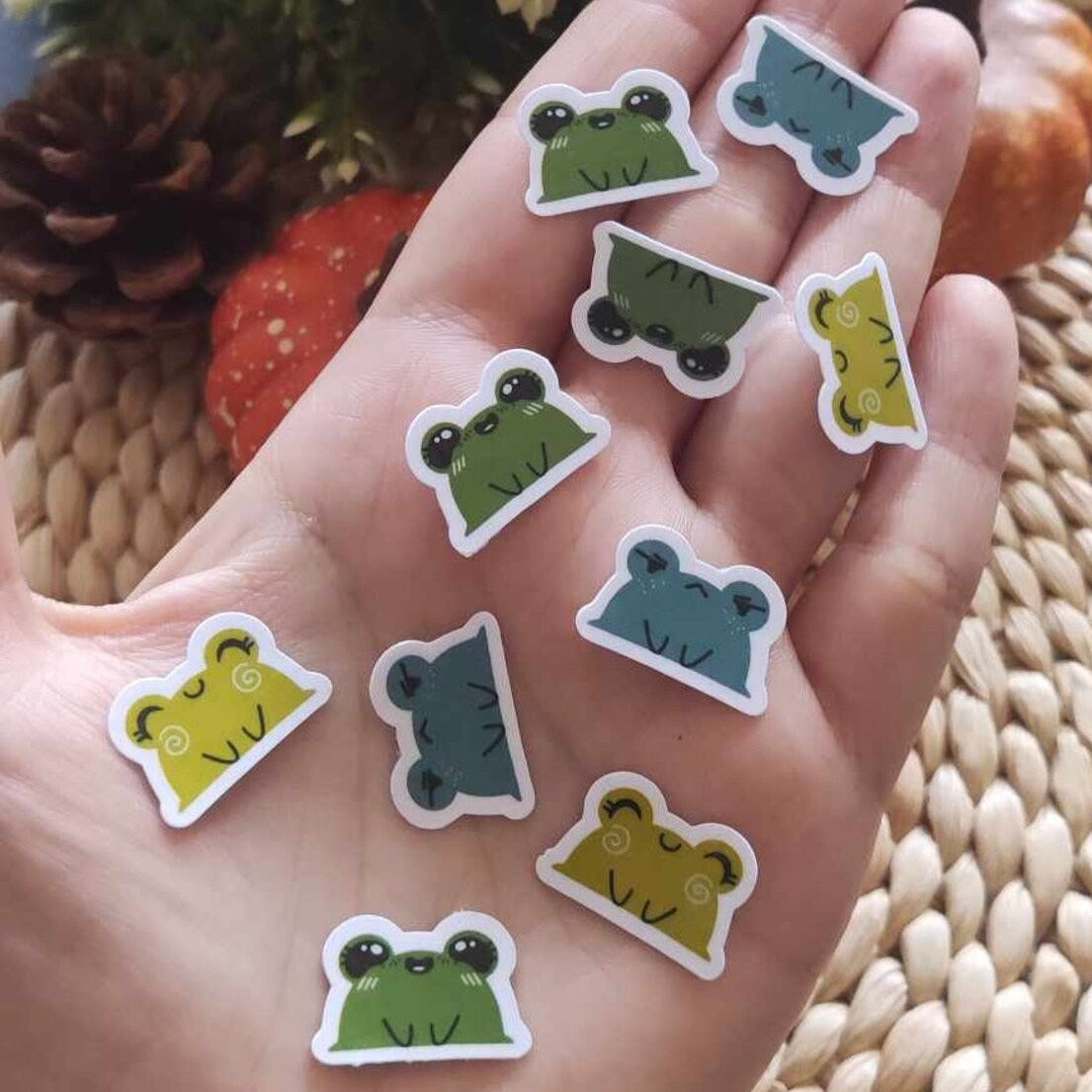 Mini stickers "Confettis Grenouilles mignonnes "