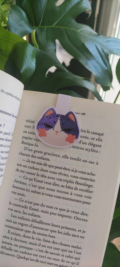 Marque pages aimanté "Chat violet"/ marque page chat mignon / marque page mignon / livres / papeterie mignonne kawaii