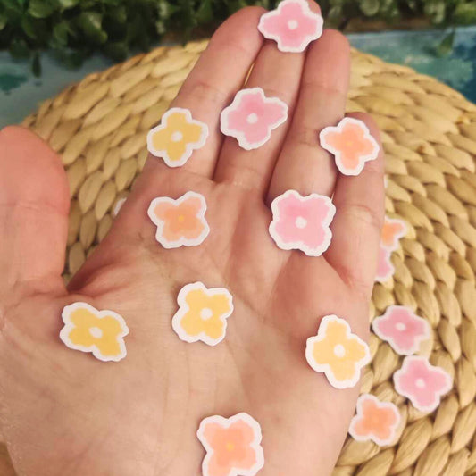 Confettis de stickers fleurs pastels par 10 / mini stickers/ sticker mignons/ stickers bujo