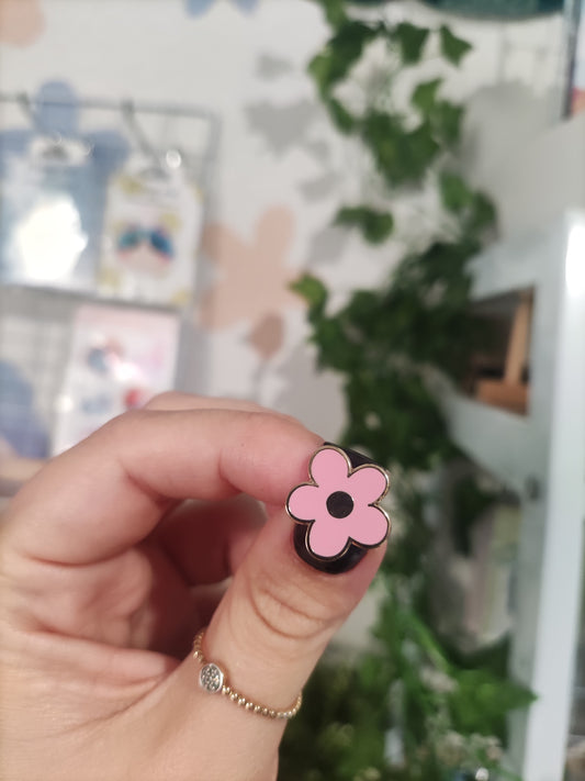 Adorable Mini Pins ~ Mini Fleur de Printemps